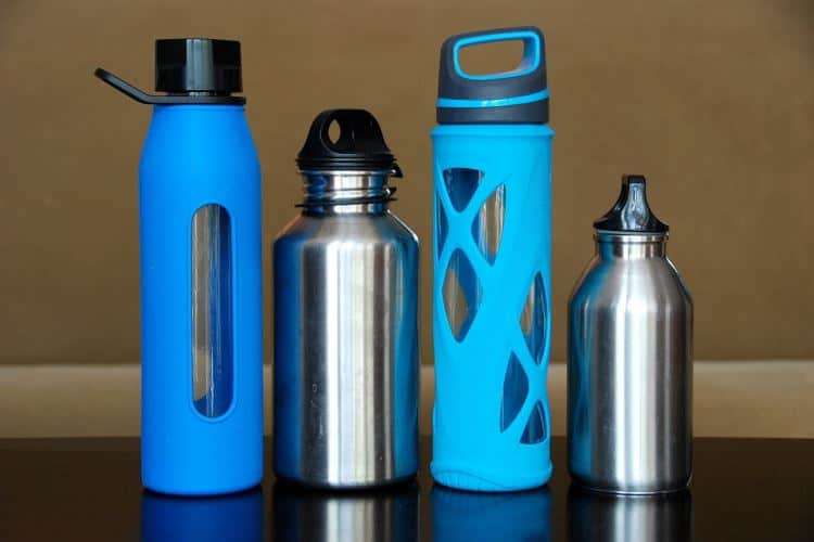 5 Ways Aluminum Bottles Are Better For You Than Plastic