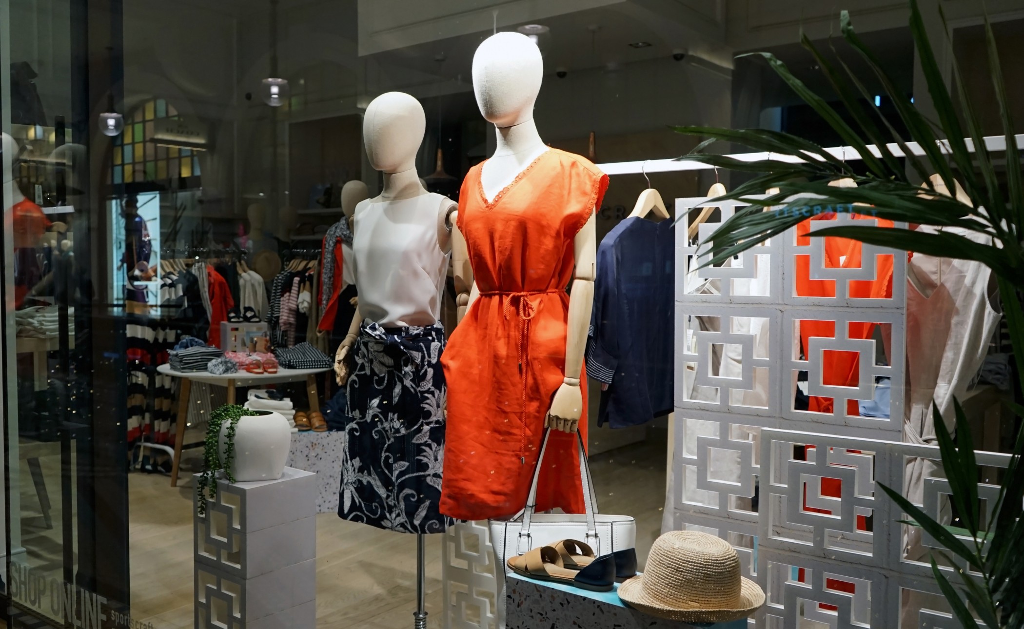 retail fashion store