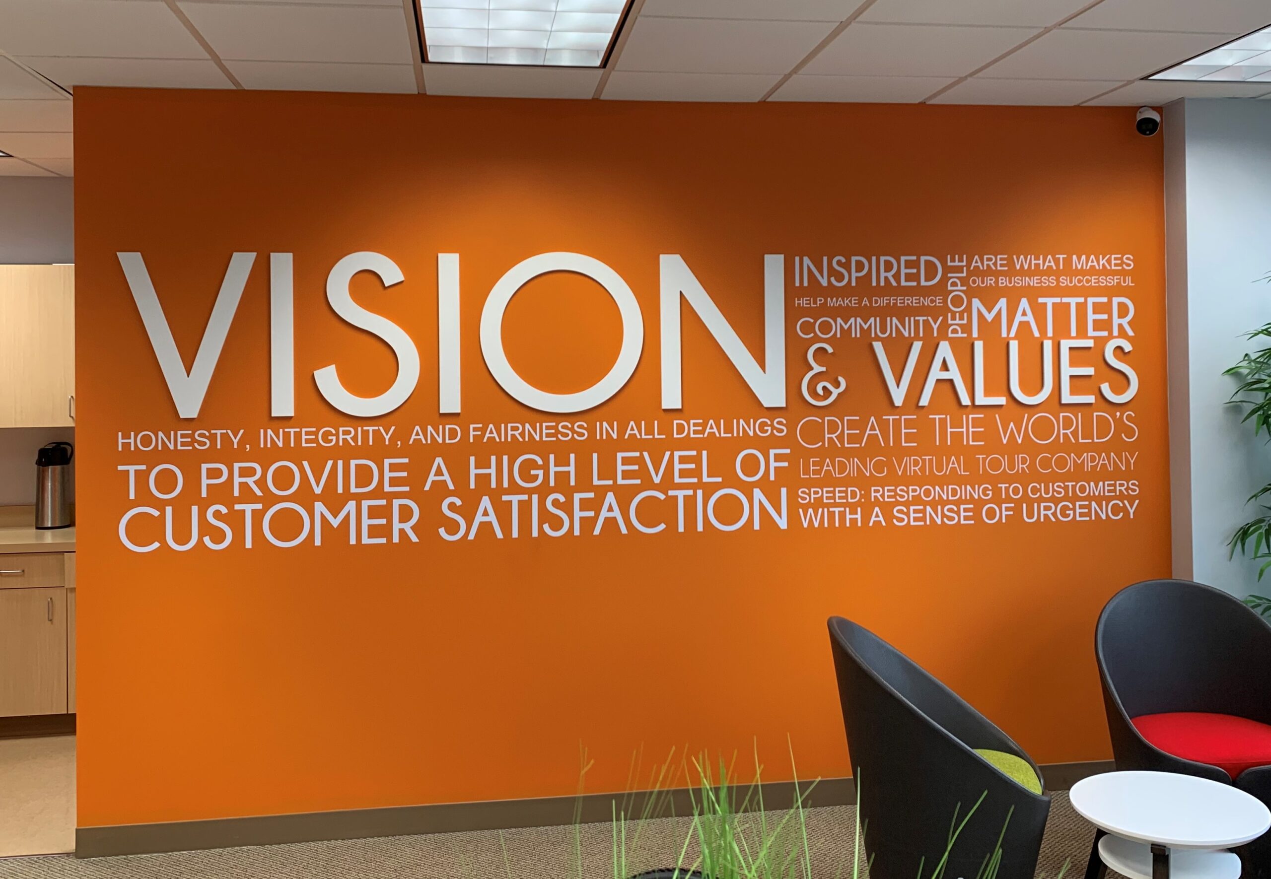 The Best Lobby Signs to Make a Positive Impression