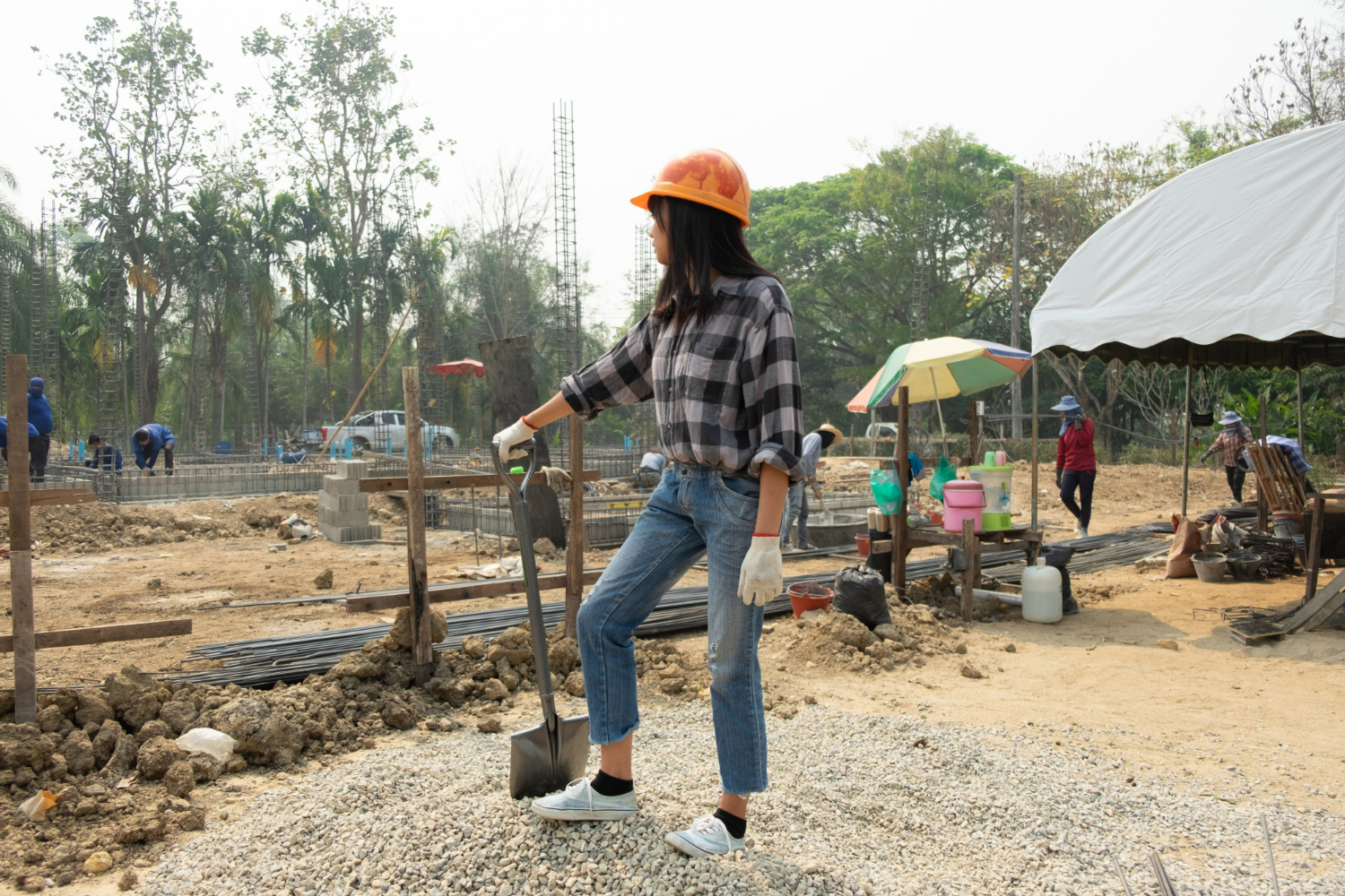 4 Myths About Women in Construction