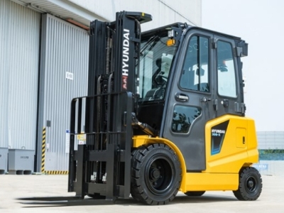 Electric Forklift