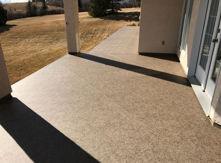 Vinyl decking in Calgary