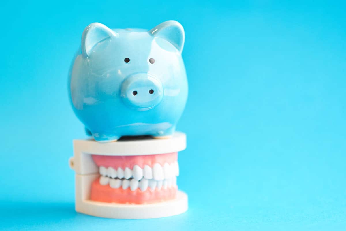 Factors That Influence the Cost of a Denture Repair