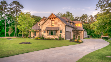 Factors to Consider When Selling Your House